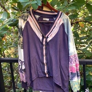 We The Free button-down sweater - no size tag